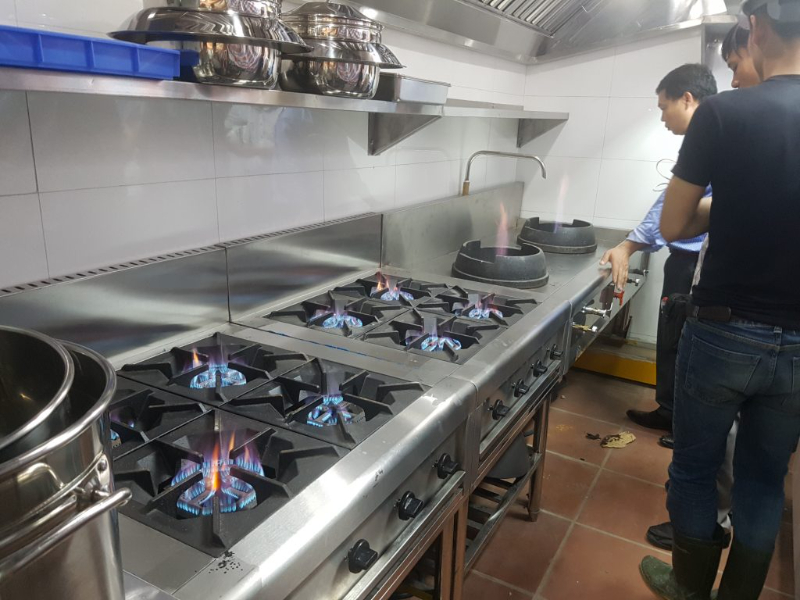Kiểm tra an toàn gas nhà hàng