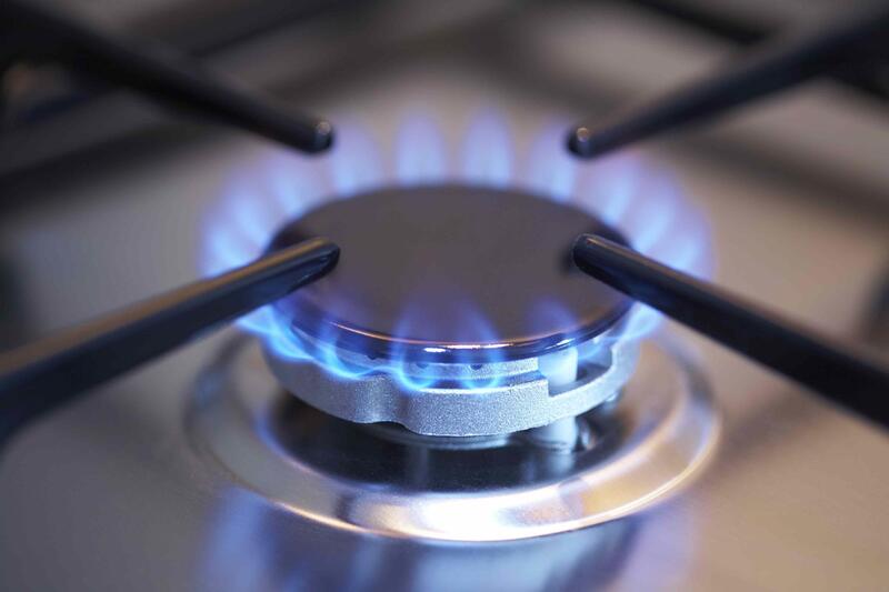 Cách vệ sinh đầu đốt bếp gas