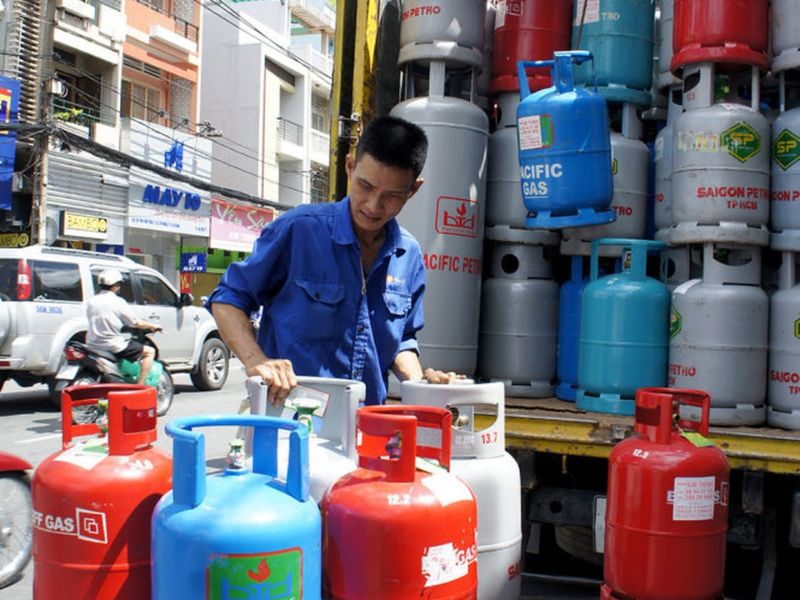 dịch vụ giao gas và lắp đặt bếp ga tại Quận 1